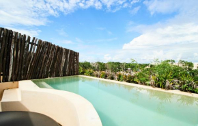 Sophisticated Modern Apartment in Gated Community Joyful Terrace and Plunge Pool